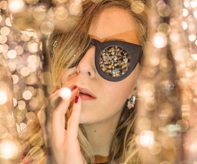 5 Trucuri care te vor face Sa Stralucesti la Petrecerile de Sarbatori