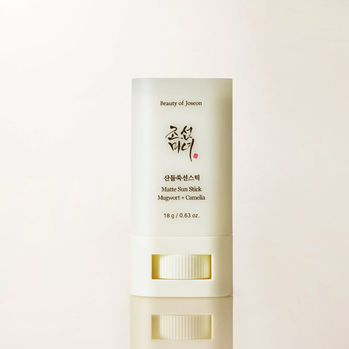 BEAUTY OF JOSEON MATTE SUN STICK MUGWORT CAMELIA SPF 50